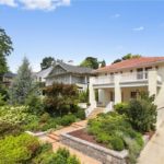 52 Westminster Dr Ne 1